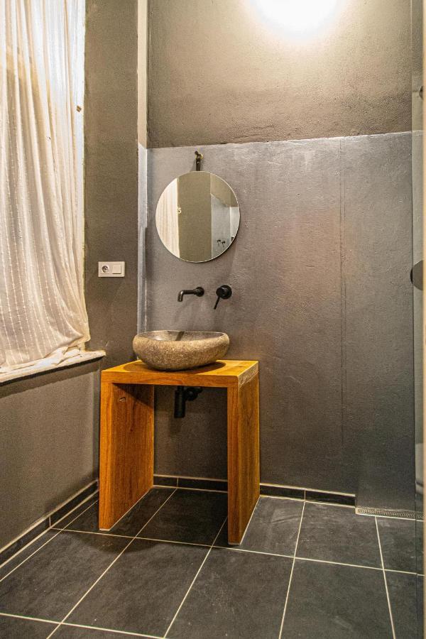 4 Bedrooms 130M2 Apartment At The Main City Square Praga Exterior foto